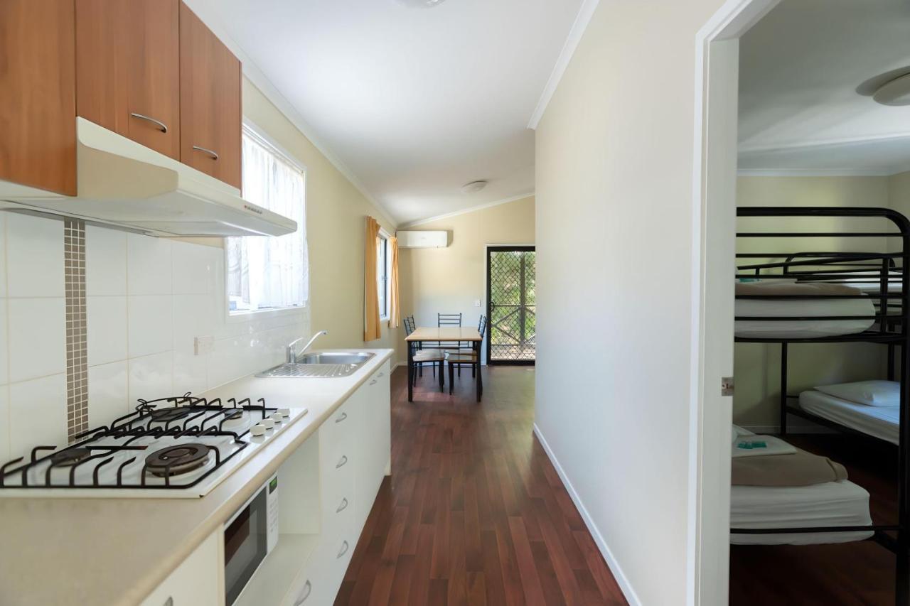 Tiona Holiday Park Екстериор снимка